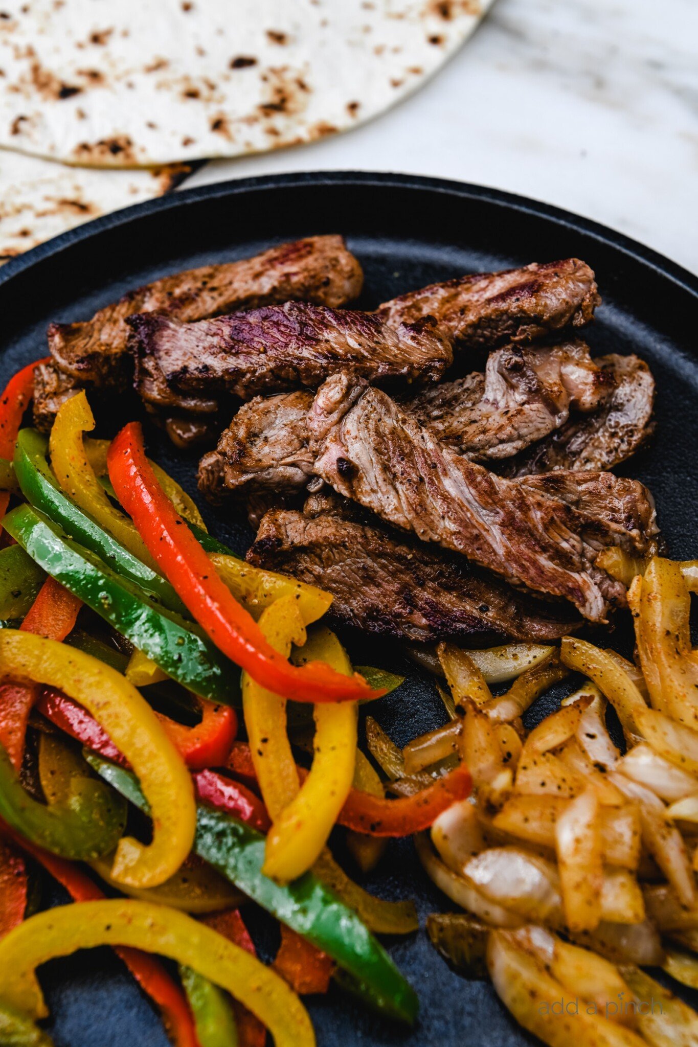 Best Ribeye Steak Fajitas: Choosing, Seasoning & Sizzling